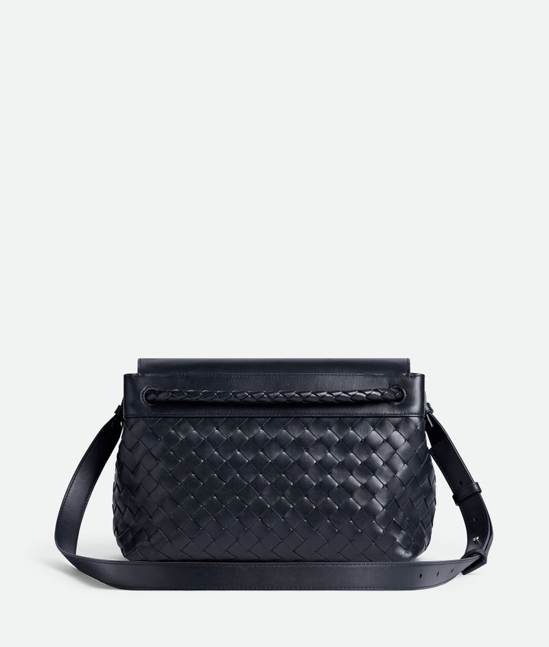 Bottega Veneta Small Andiamo Messenger outlook