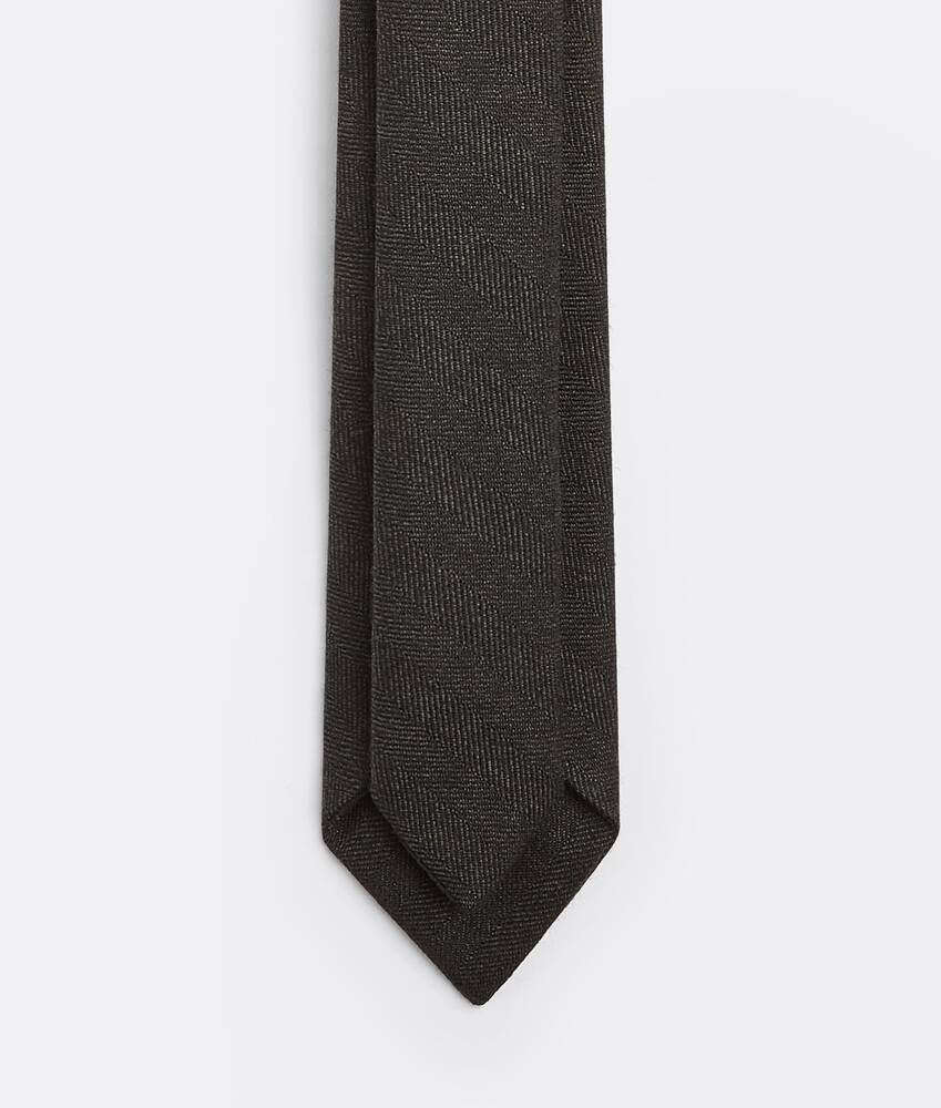 tie - 2