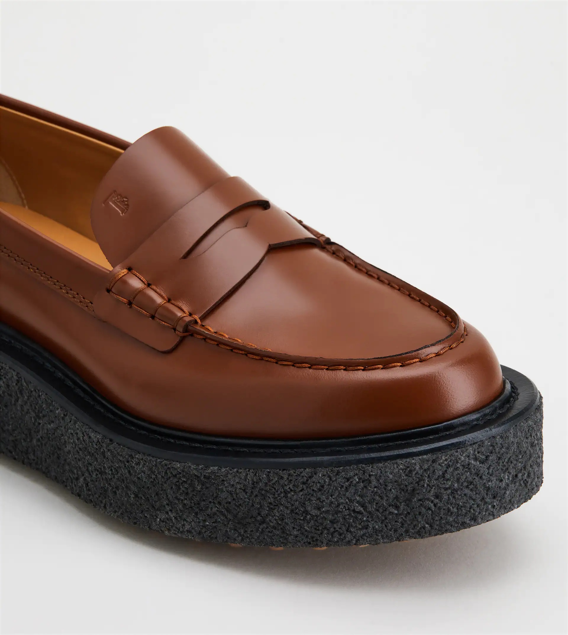 PLATFORM LOAFERS IN LEATHER - BROWN - 6