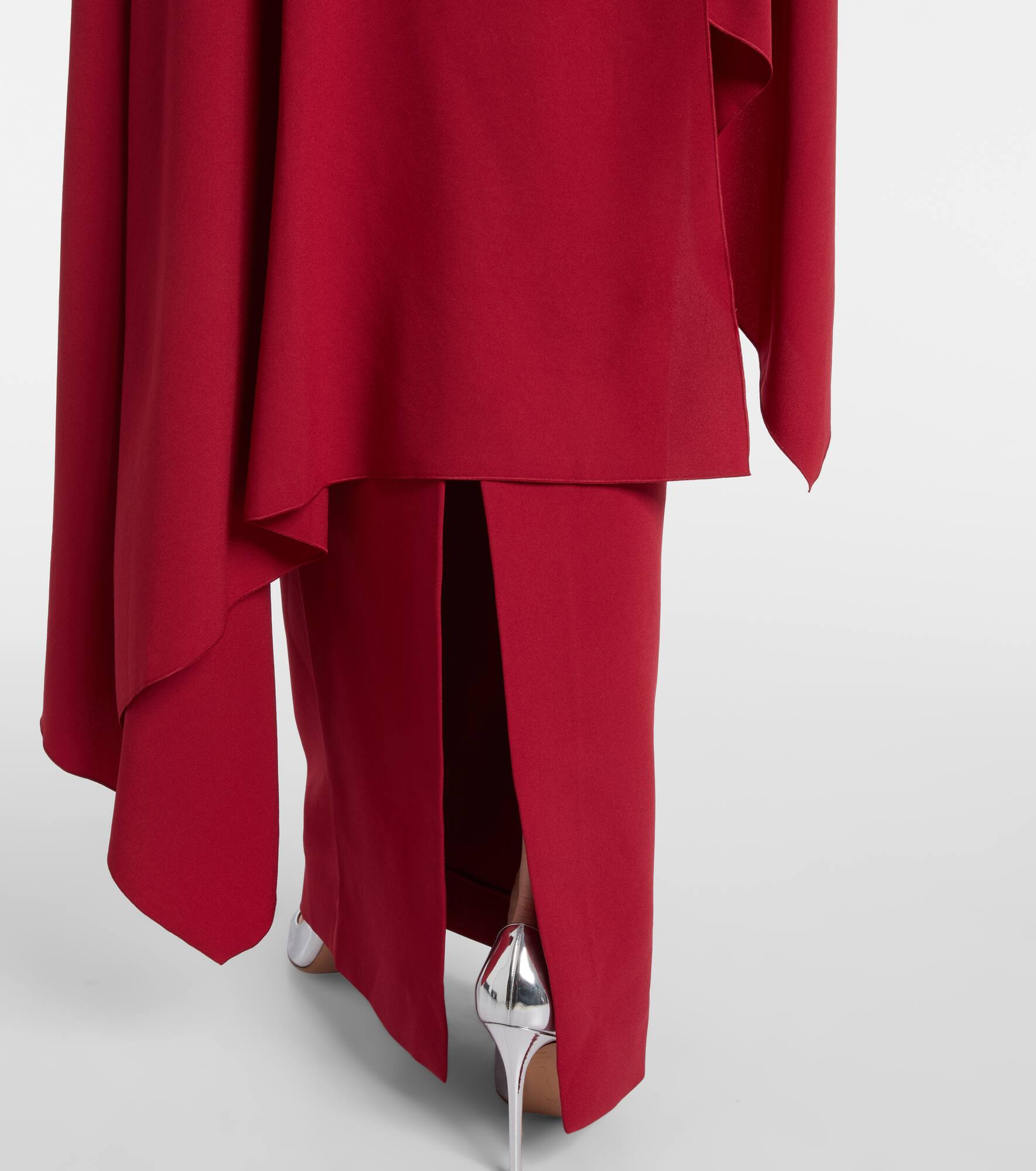 Demetria caped crêpe gown - 6