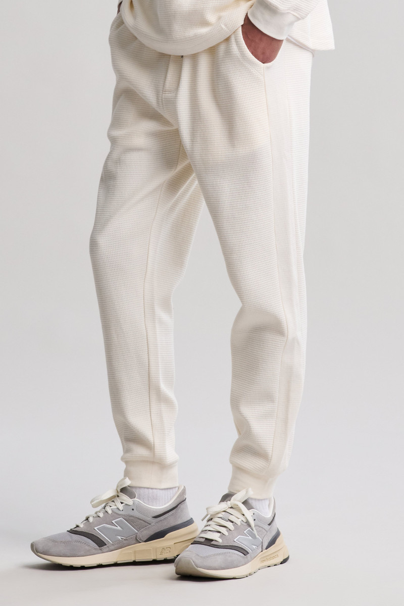 Barefoot Dreams Waffle Thermal Jogger outlook