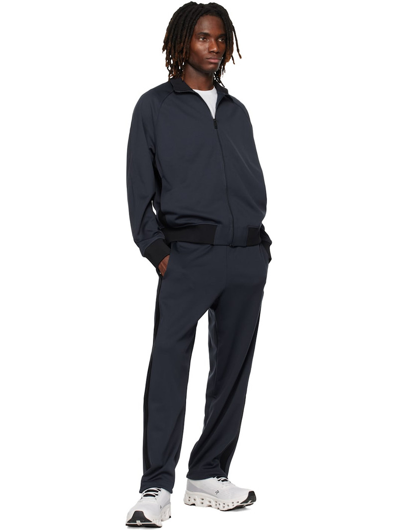 On White Cloudmonster 3 Sneakers outlook