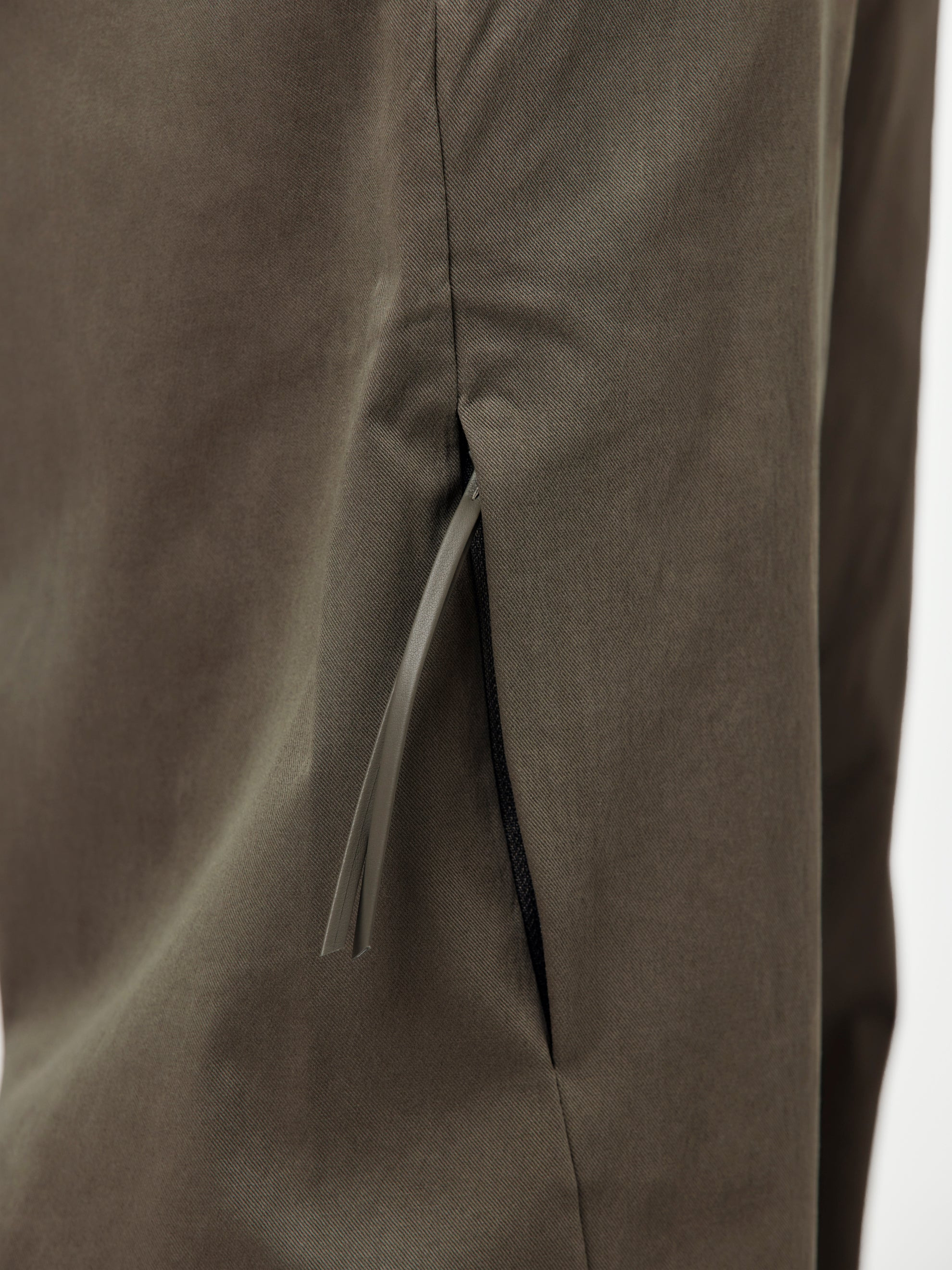 8.0 WOVEN TROUSERS RIGHT - 7