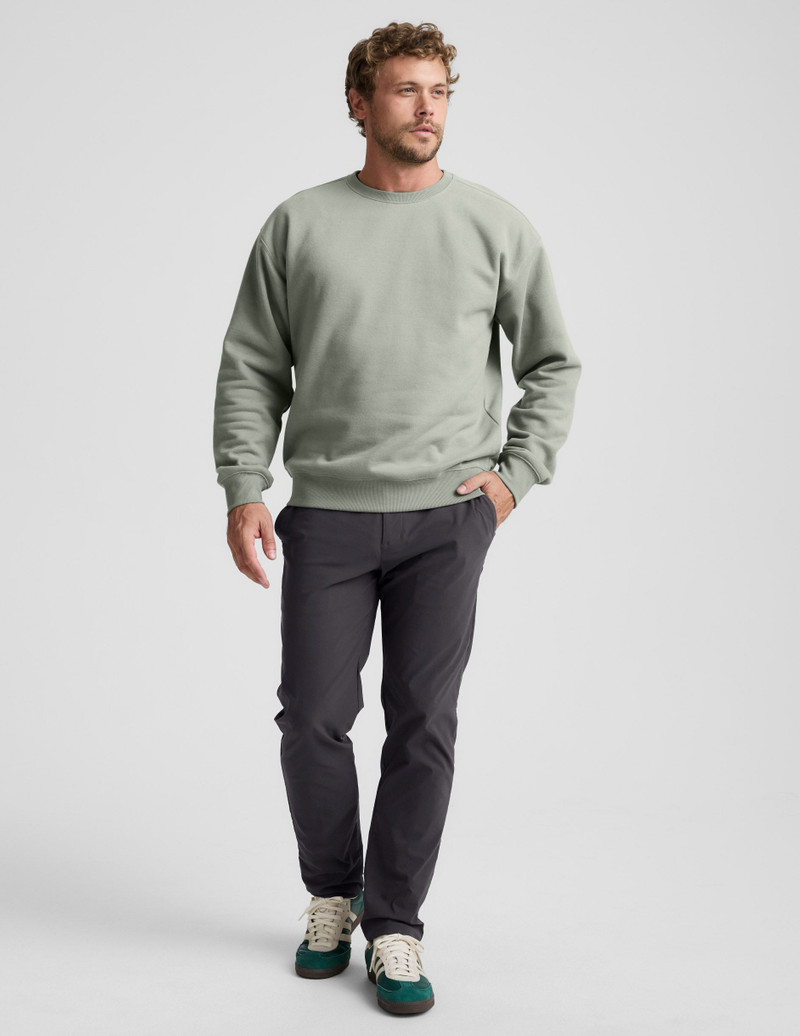 BEYOND YOGA LuxeFleece Men's Crewneck Pullover outlook