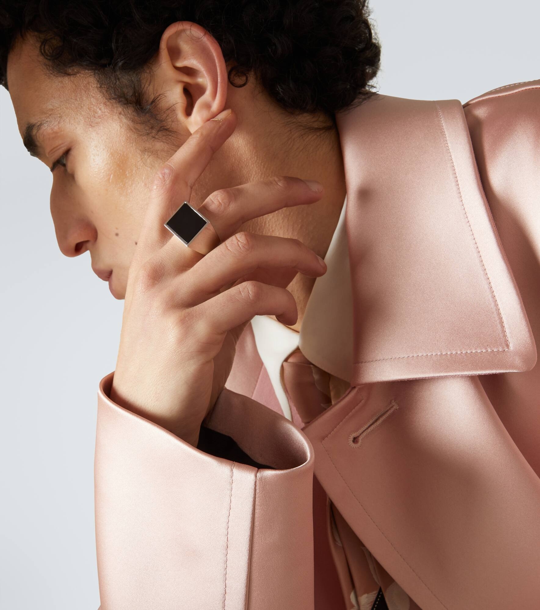 Embellished ring - 3
