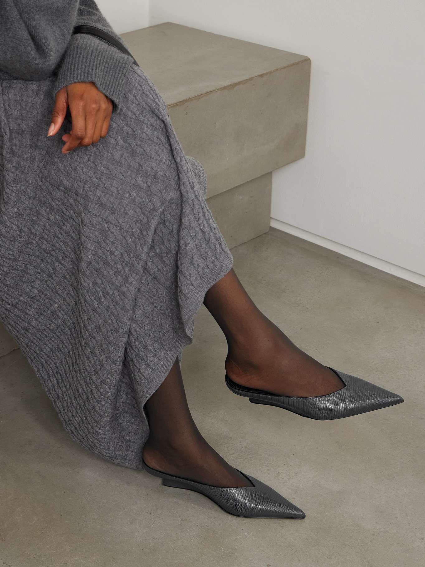 Lizard-effect leather wedge mules Dark gray - 2