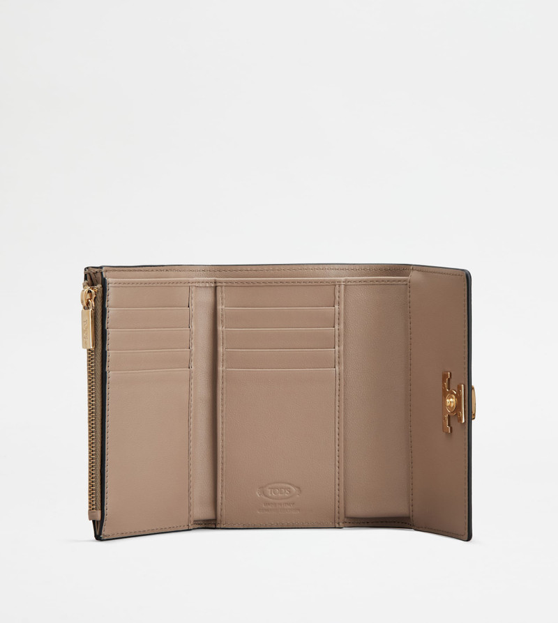 Tod's T TIMELESS WALLET IN LEATHER - BLACK, BEIGE outlook