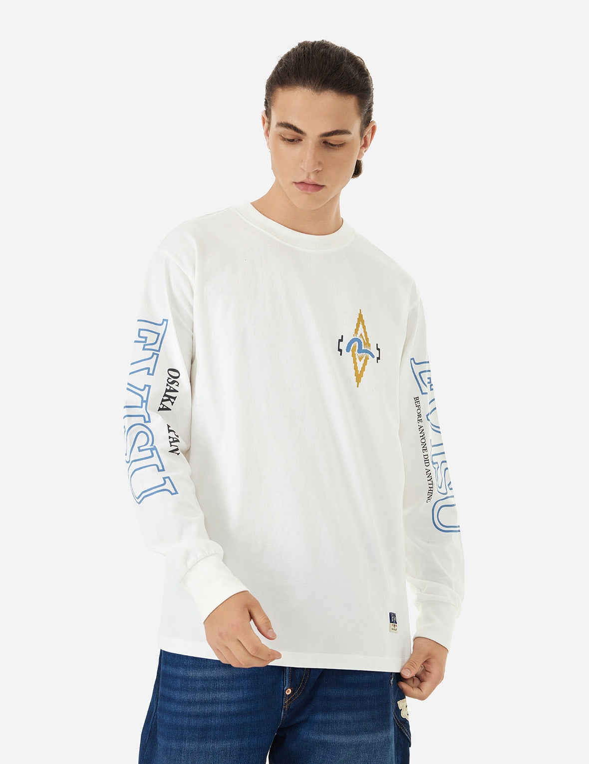 Daruma and Logo Print Fashion Fit Long-Sleeve T-Shirt - 6