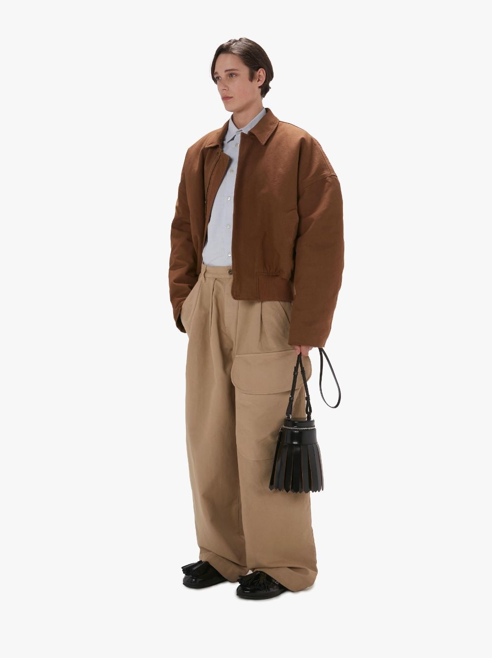 CARGO TROUSERS WITH OVERSIZED POCKET - 4