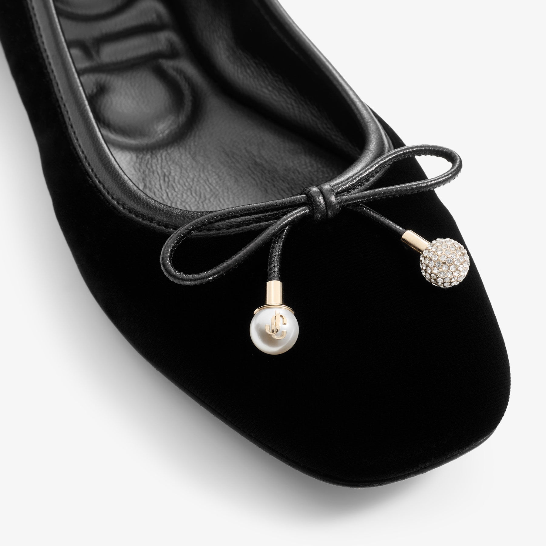 Elme Flat
Black Velvet Flats - 4