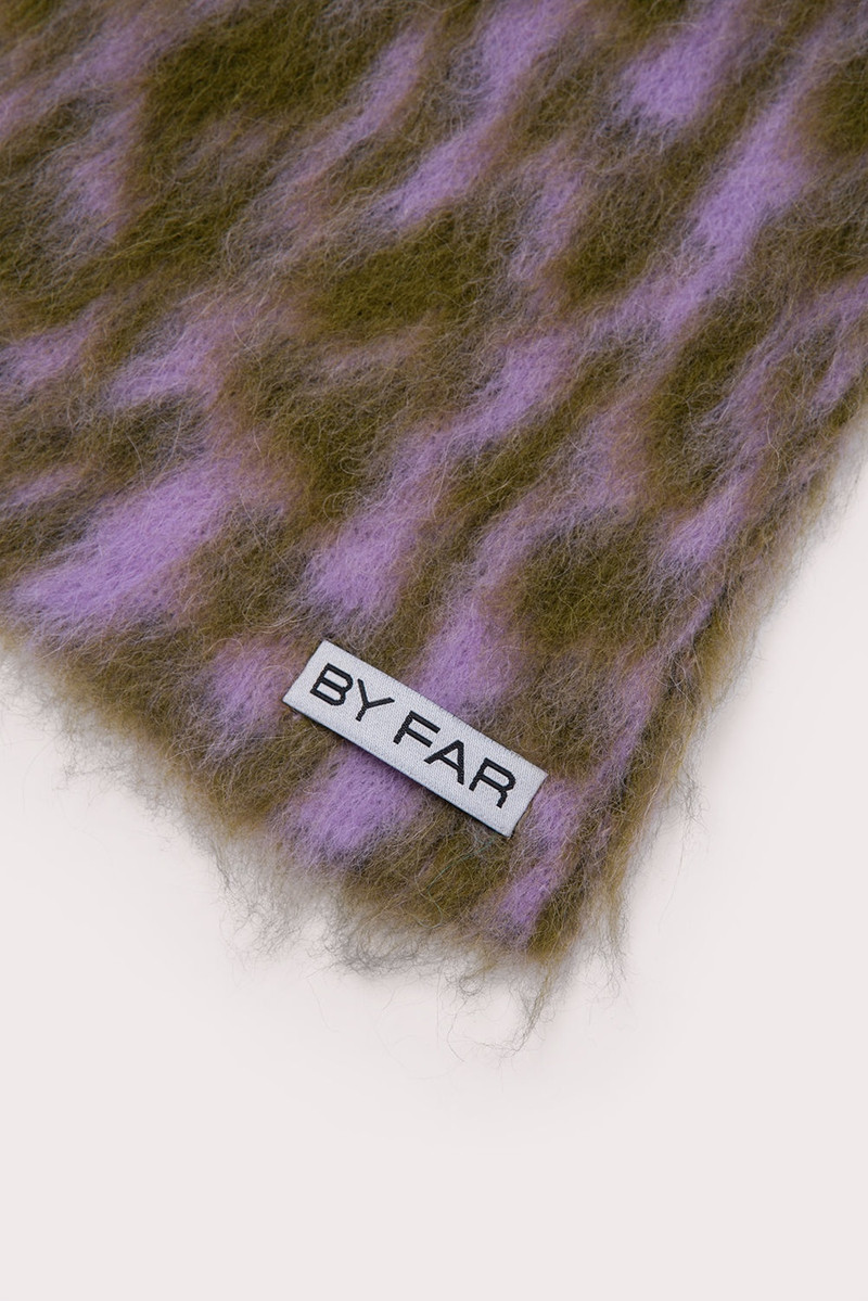 BY FAR CLIFFORD SCARF LILAC PEAR ALPACA outlook