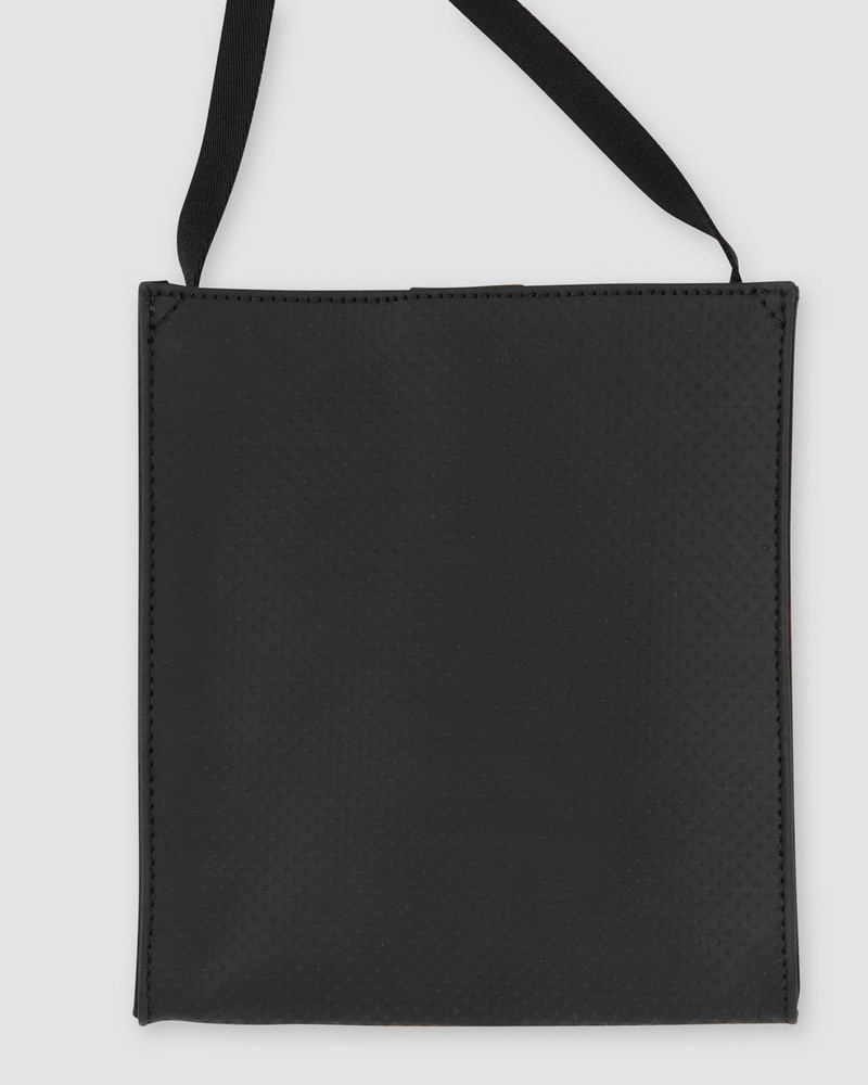 LEATHER PASSPORT CROSSBODY BAG 3