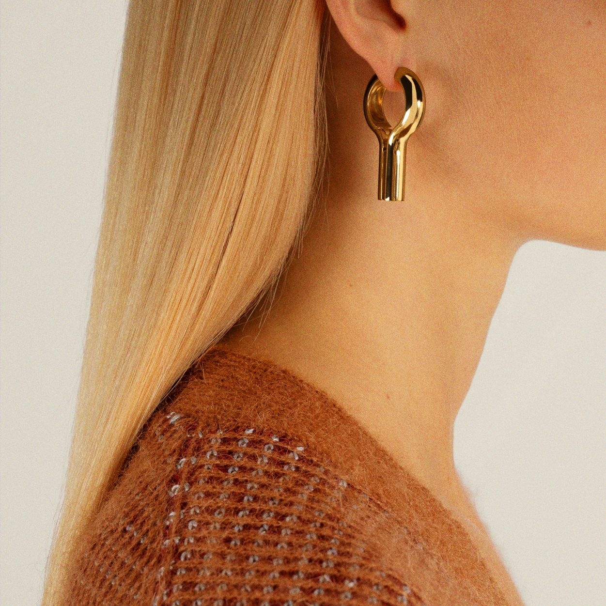 Gold-plated Keyhole Earrings - 5