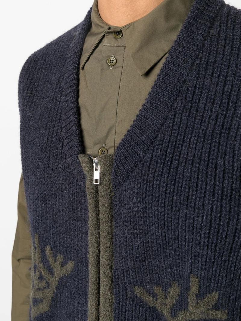 Fundur knitted vest 4