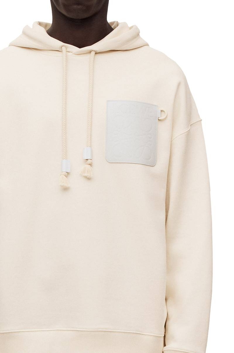 Relaxed fit hoodie in cotton 5