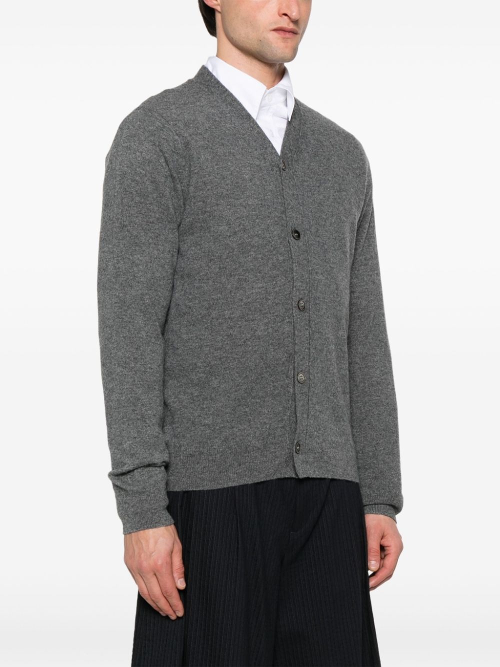 V-neck cardigan - 3