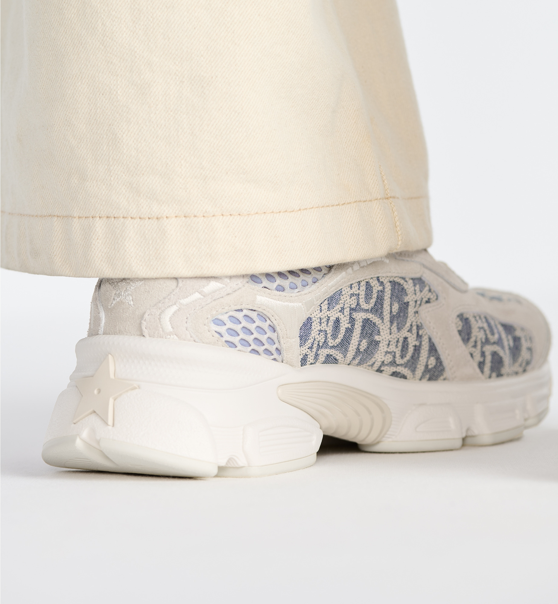 Dior Vibe Sneaker - 3