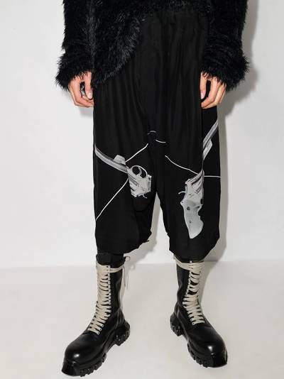 Yohji Yamamoto Sarouel drop-crotch Bermuda shorts outlook