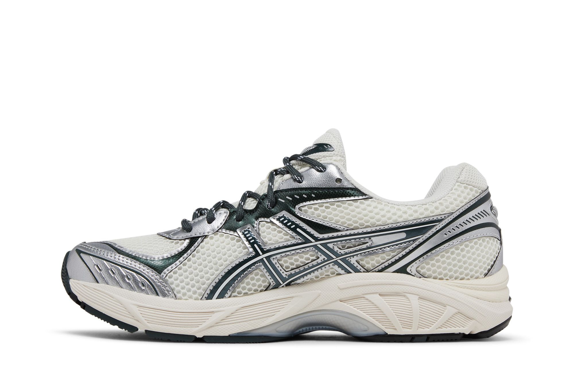 Kith x GT 2160 'Cream Scarab' 2024 - 3