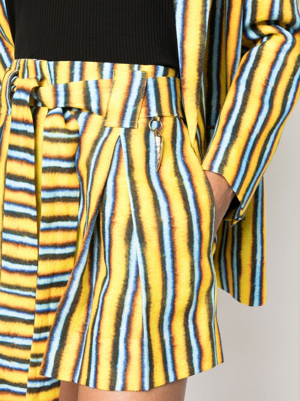 striped tied-waist linen shorts - 5