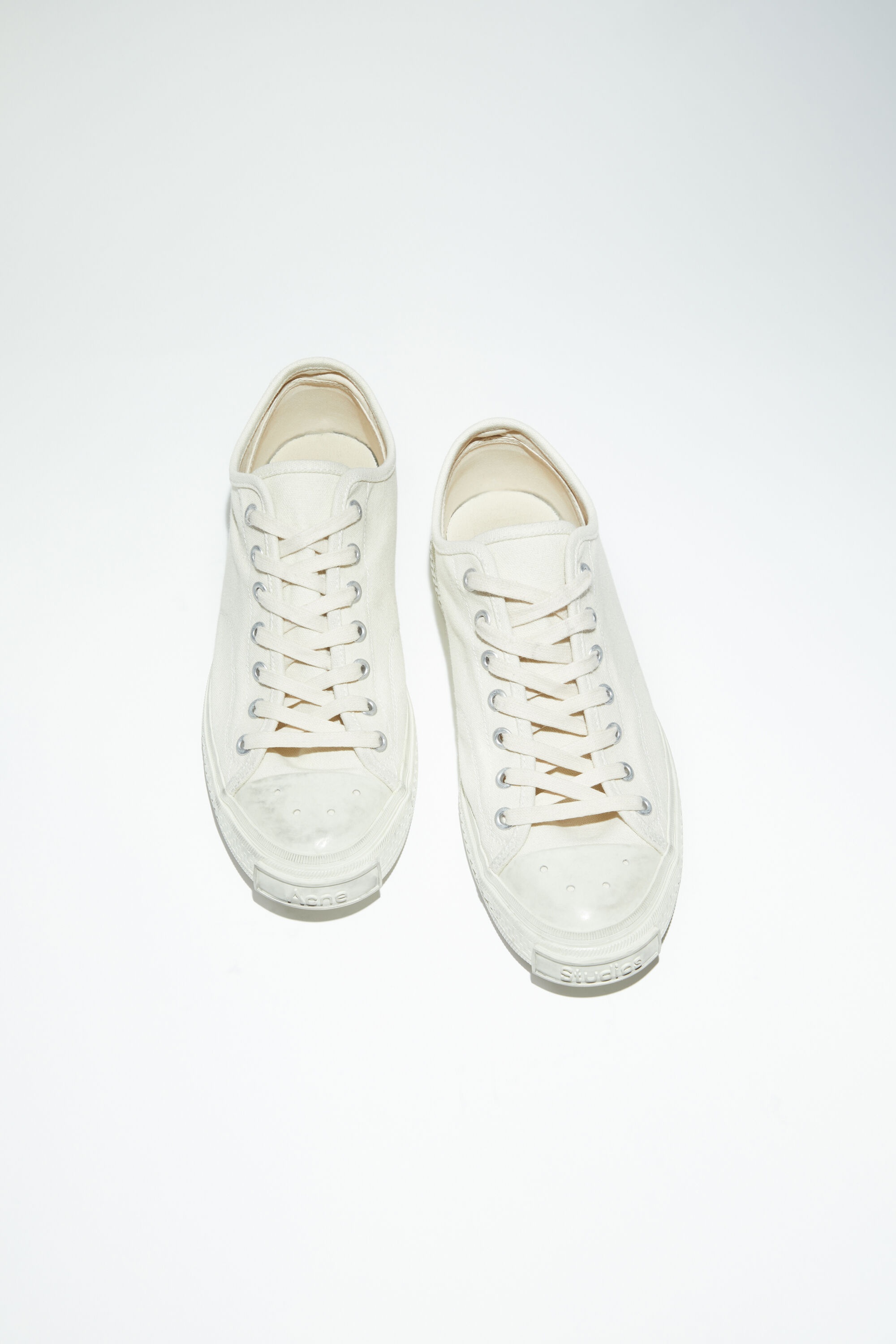 Low top sneakers - Off white/off white - 2