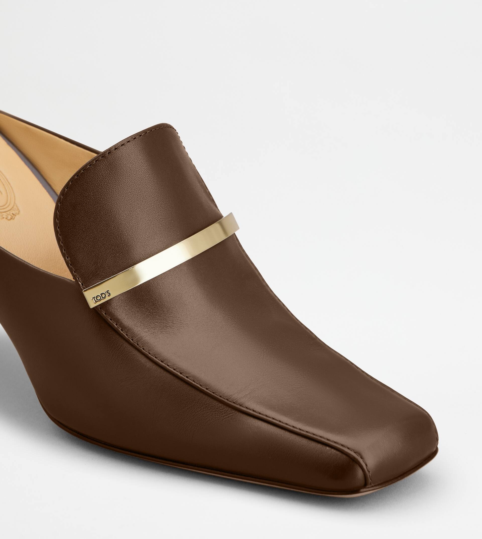 MULES IN LEATHER - BROWN - 6