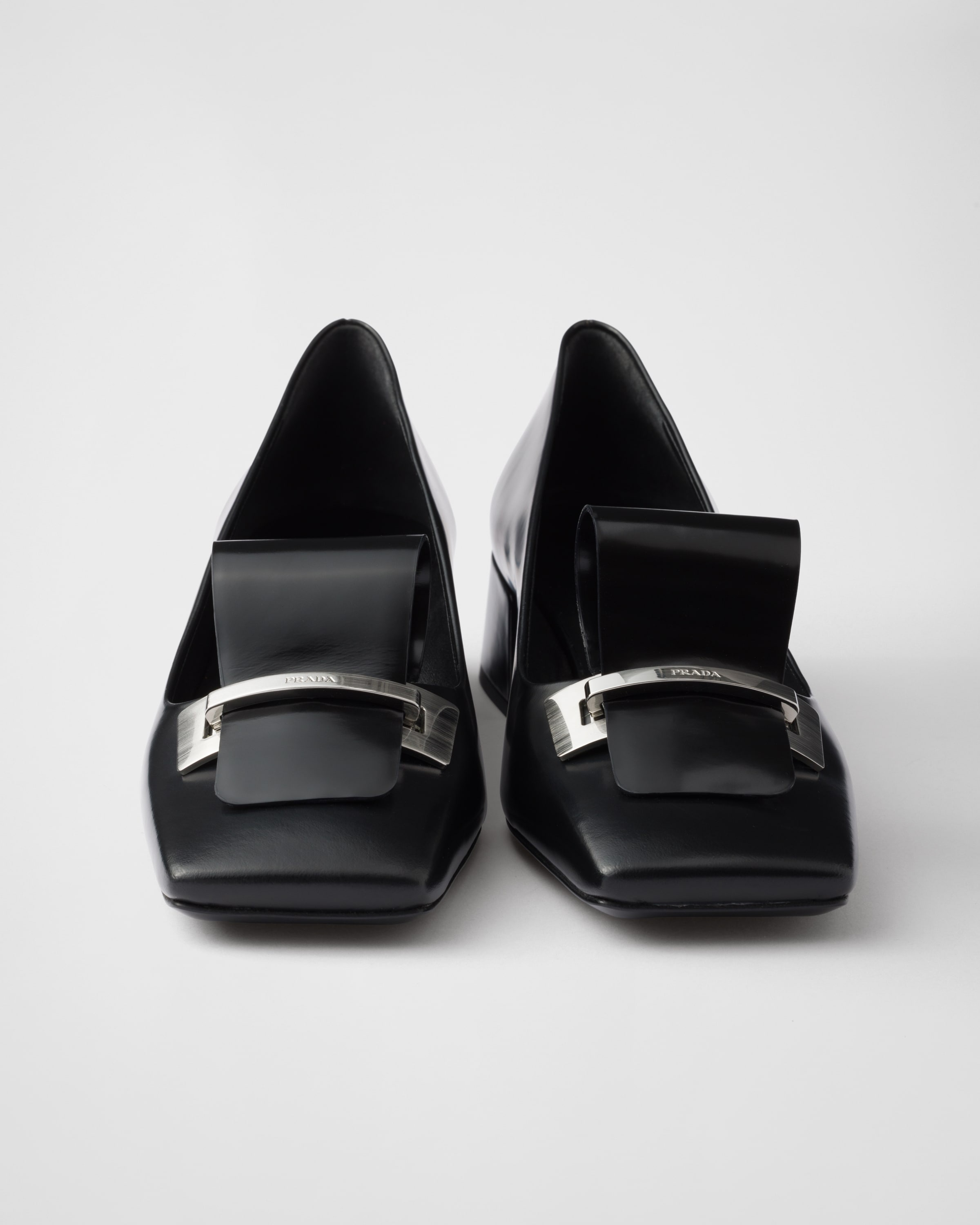 Brushed leather pumps - 5