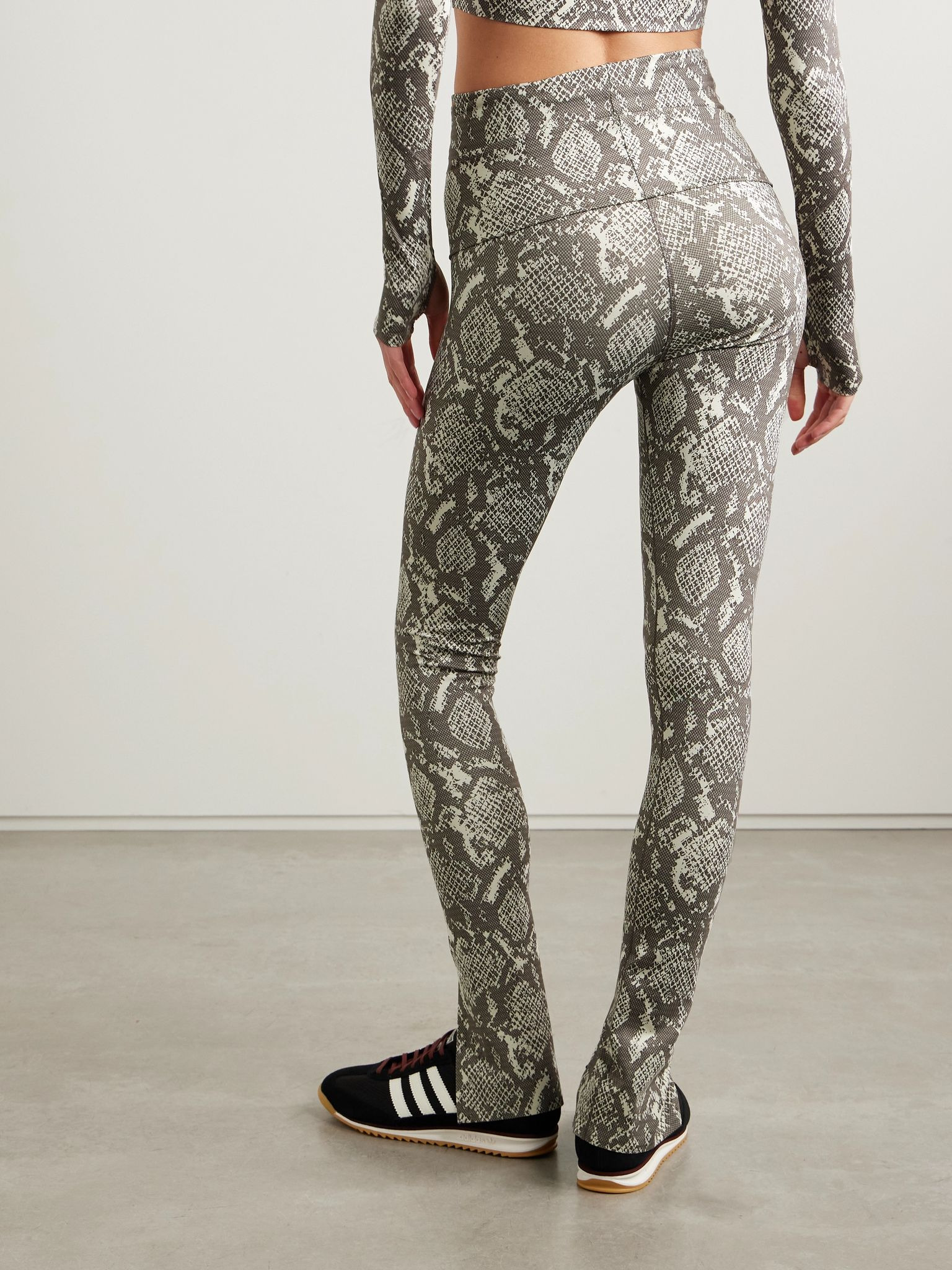 Snake-print recycled-stretch leggings Gray - 4