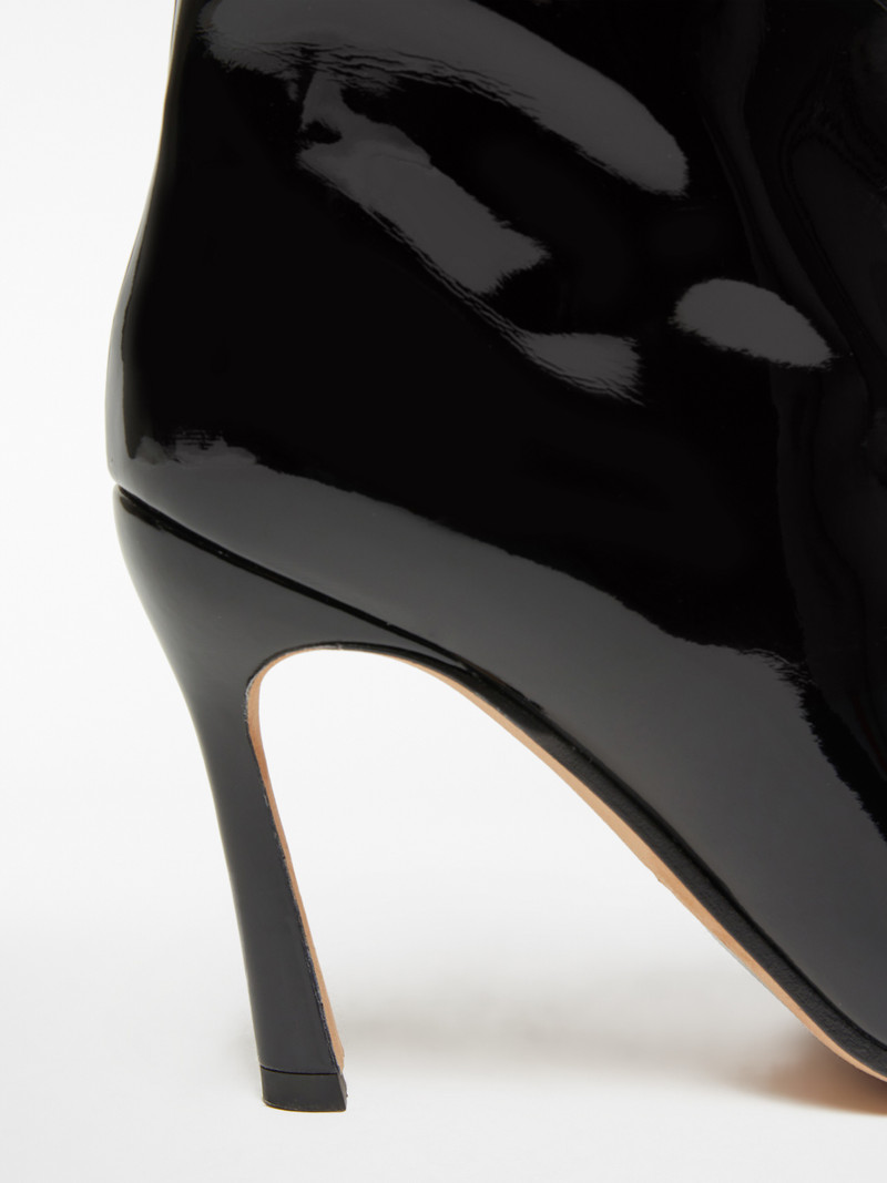 NOTIZIA Patent-leather boots 5
