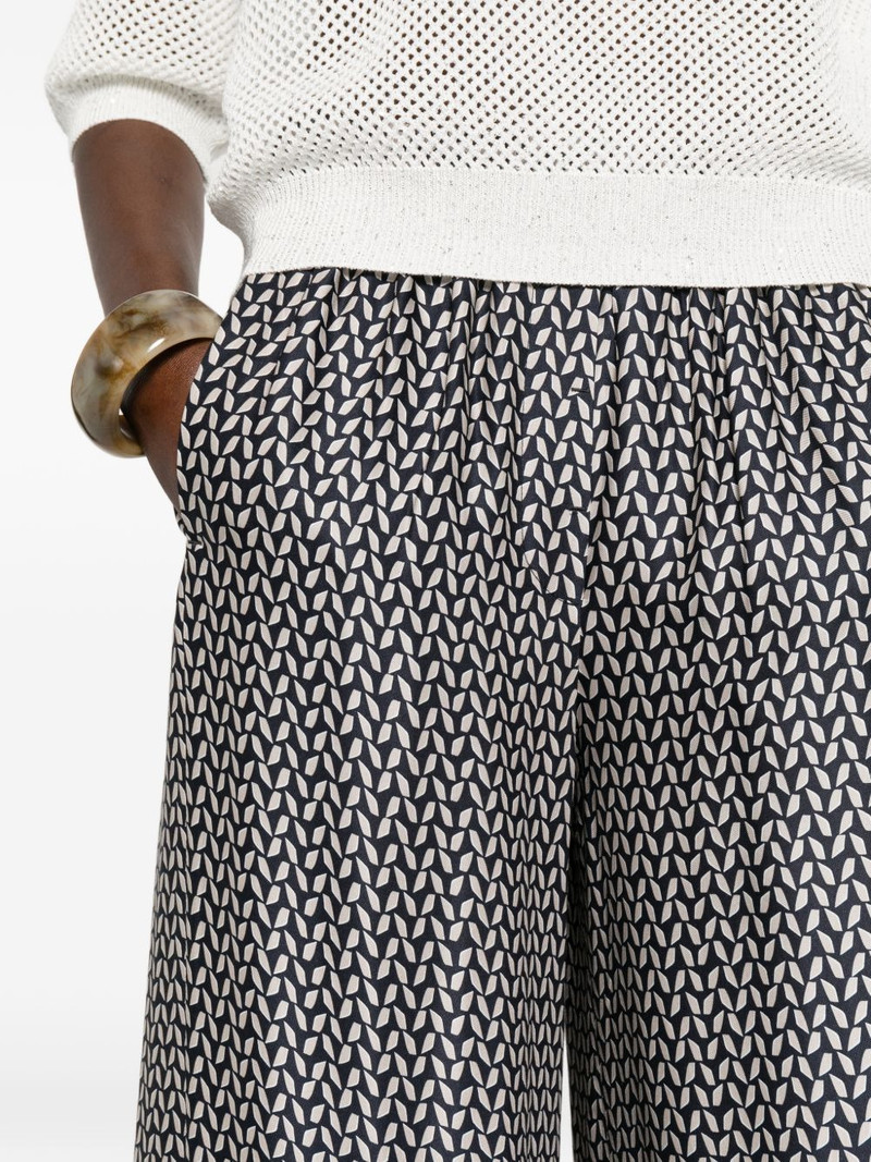 patterned trousers 5