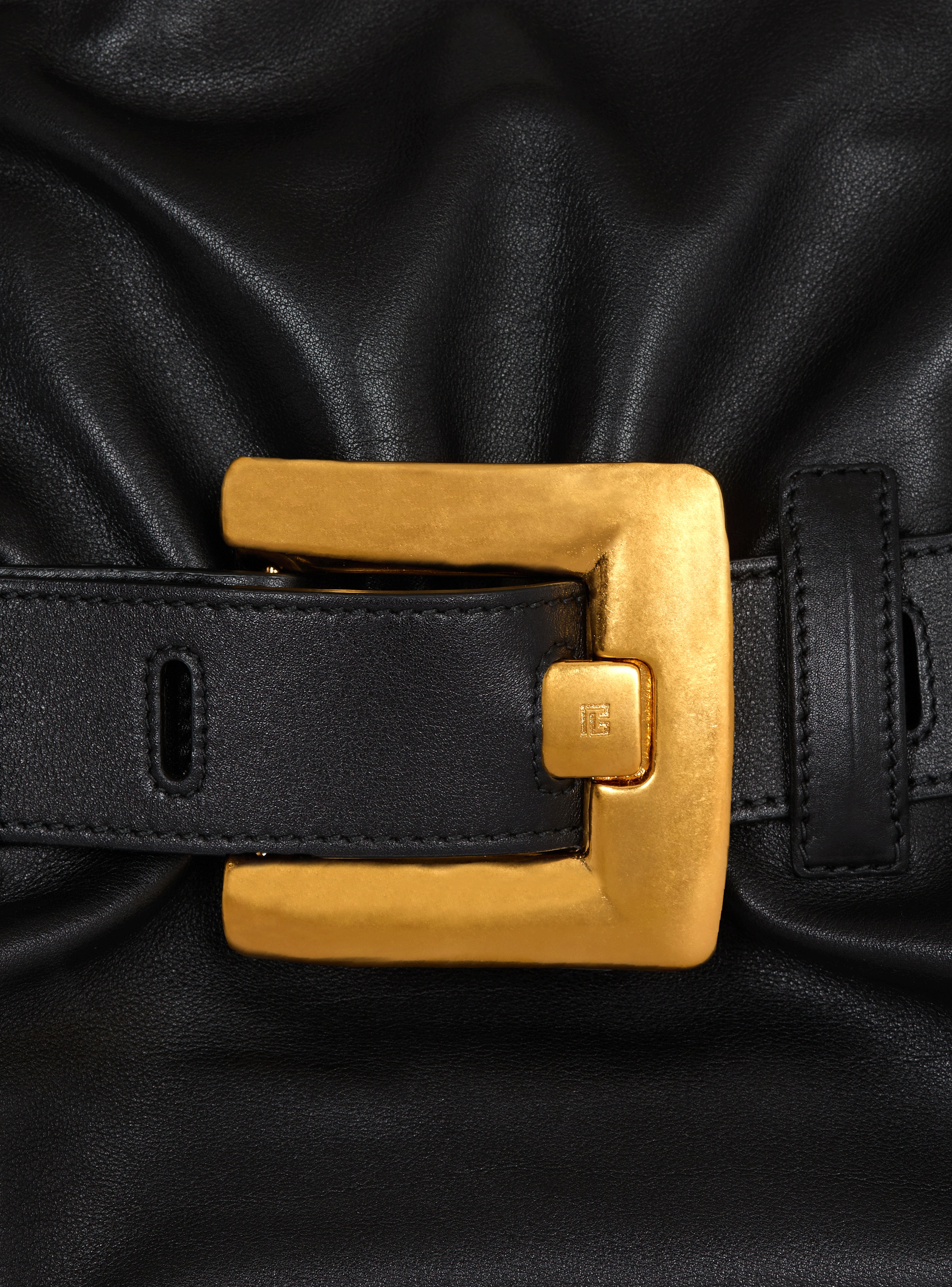 Calfskin Anthem Shoulder bag - 7
