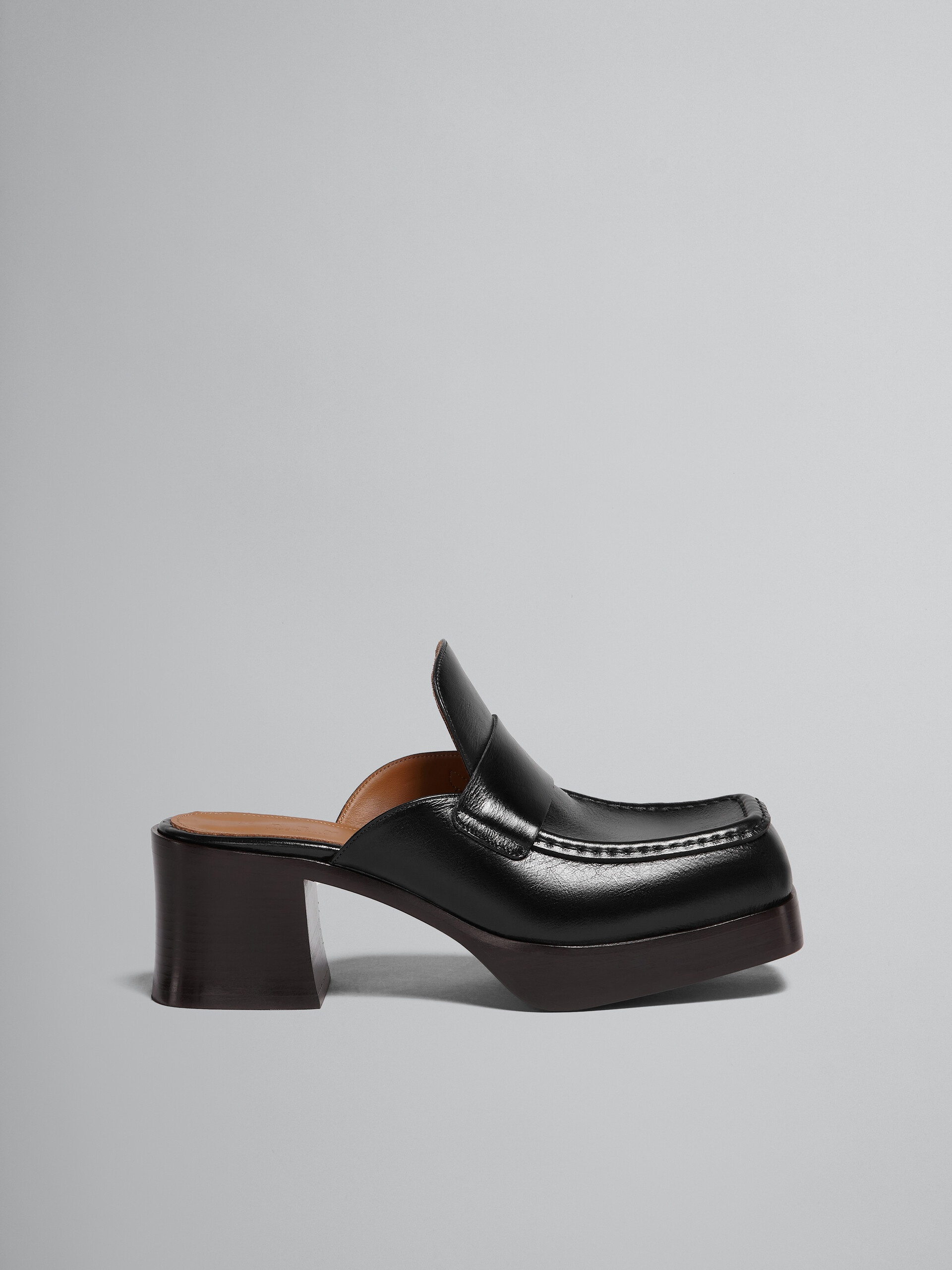 BLACK LEATHER HEELED MULE - 1