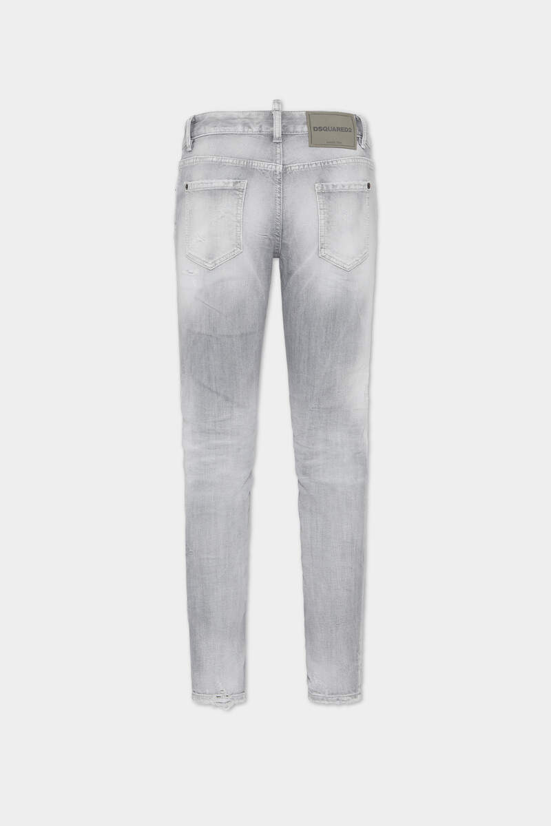 BRUSHED GREY WASH MEDIUM WAIST JENNIFER JEANS - 2