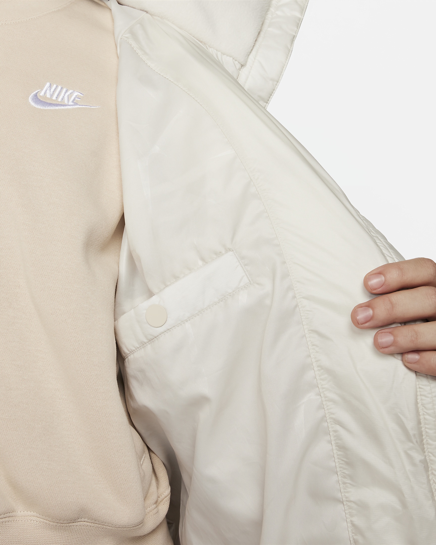 Nike Sportswear Swoosh Puffer PrimaLoft® Women's Therma-FIT Oversized Parka - 7