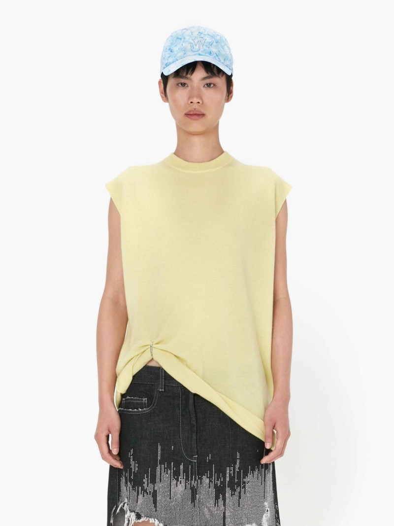 JW Anderson RING DETAIL ROLL VEST outlook