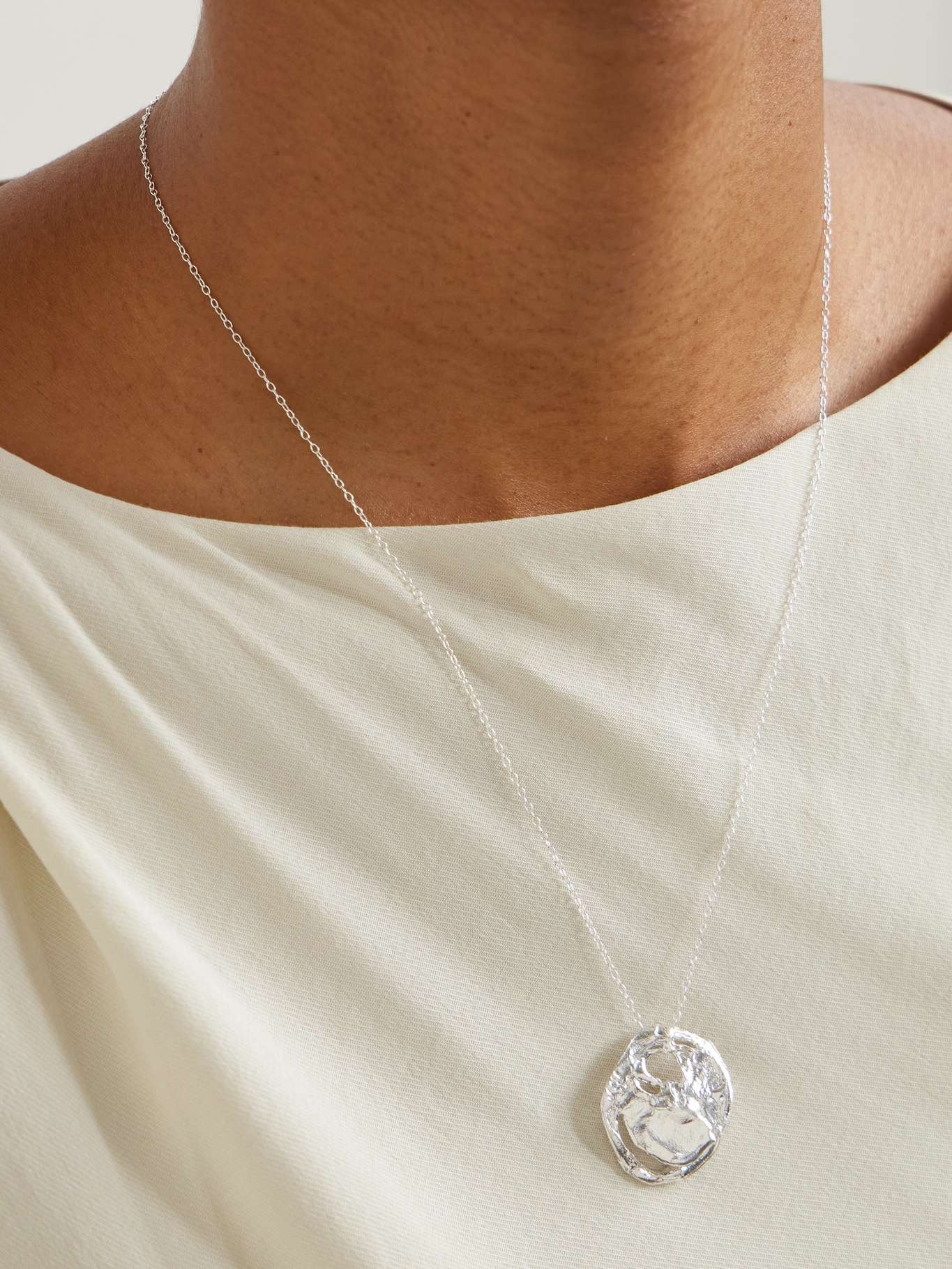 The Crustacean Bookmark recycled silver necklace Silver - 2