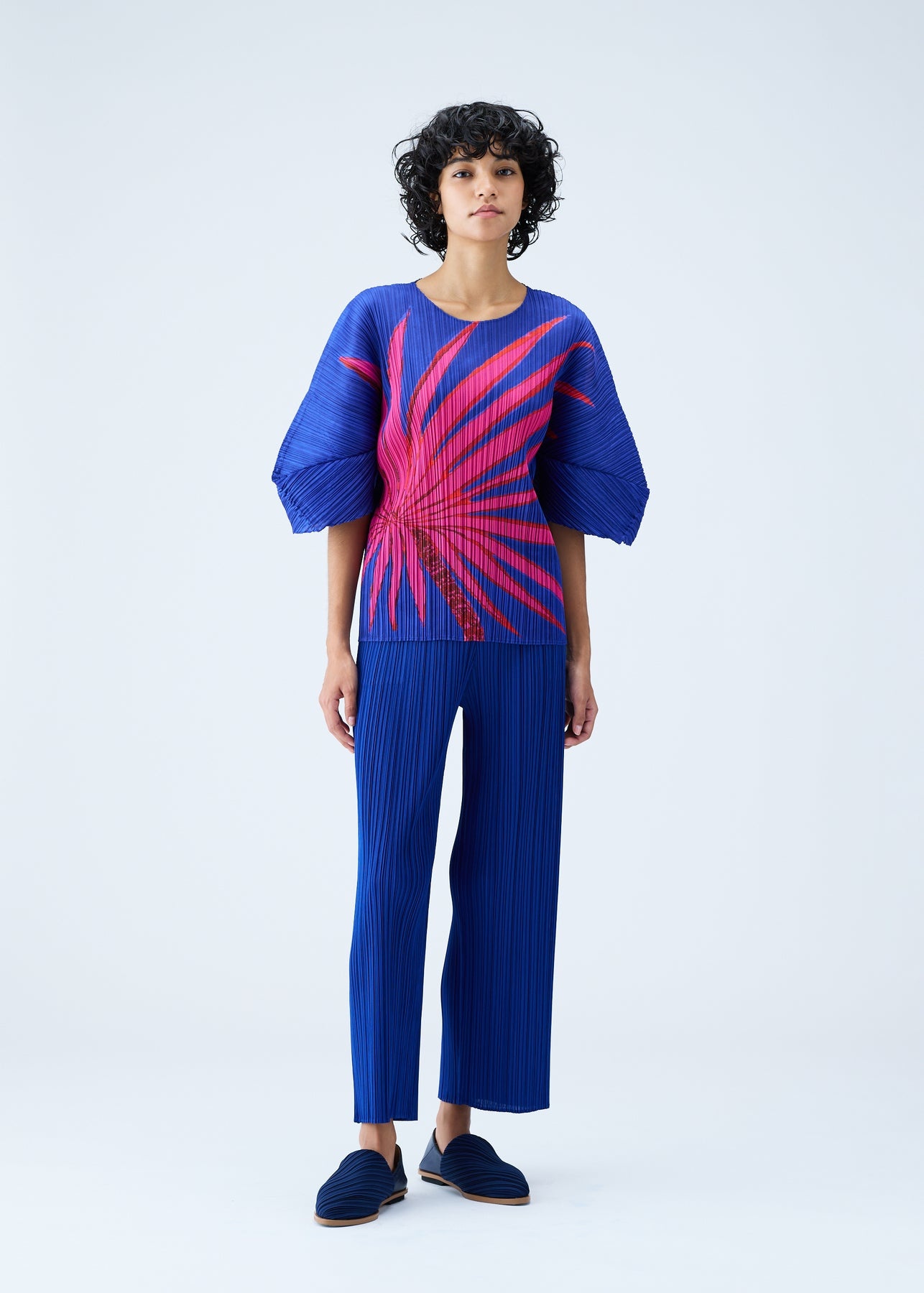 PLEATS PLEASE ISSEY MIYAKE - ICE DESERT JK681 PLEATS PLEASE