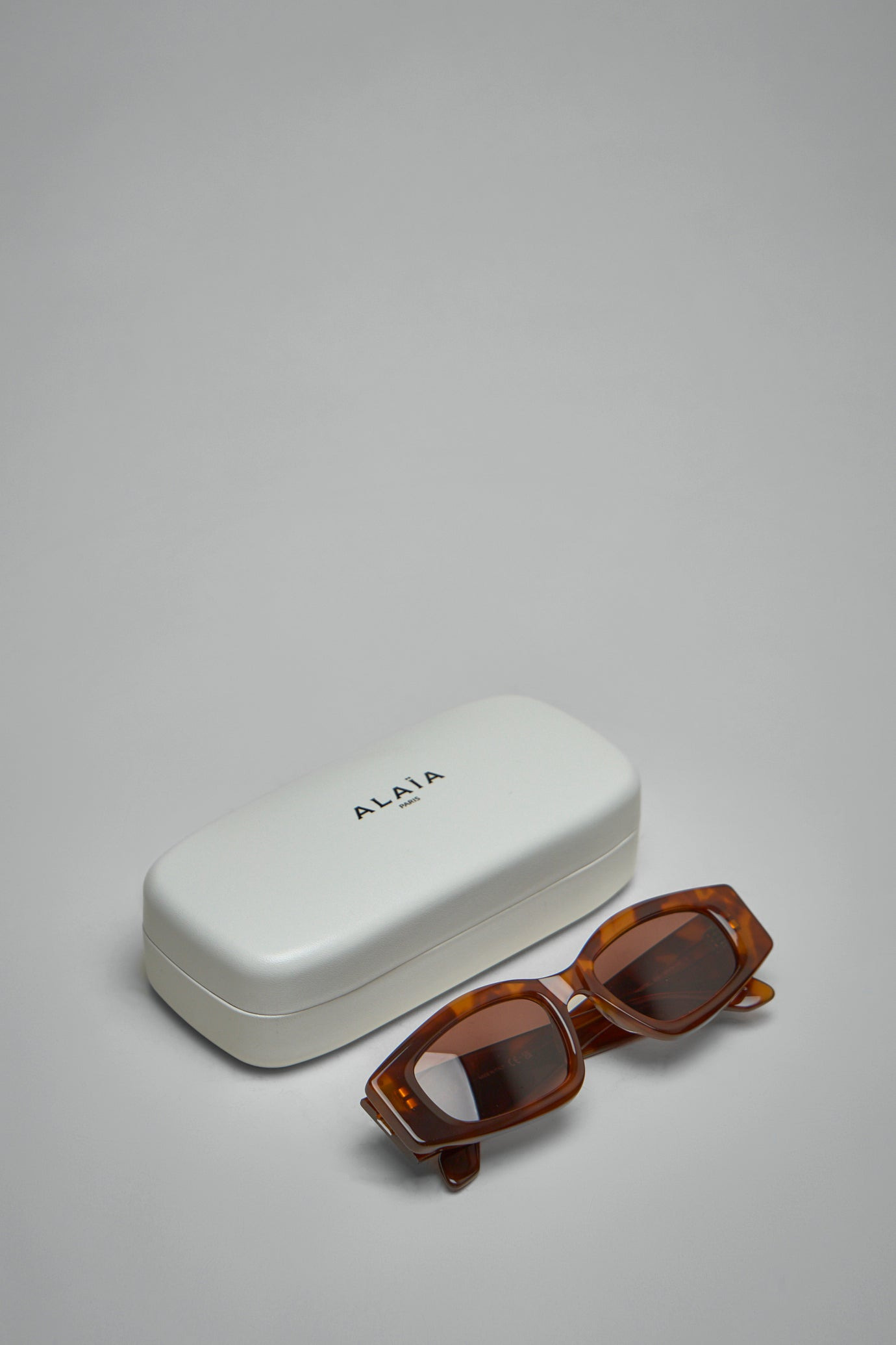 Oval Sunglasses - 6