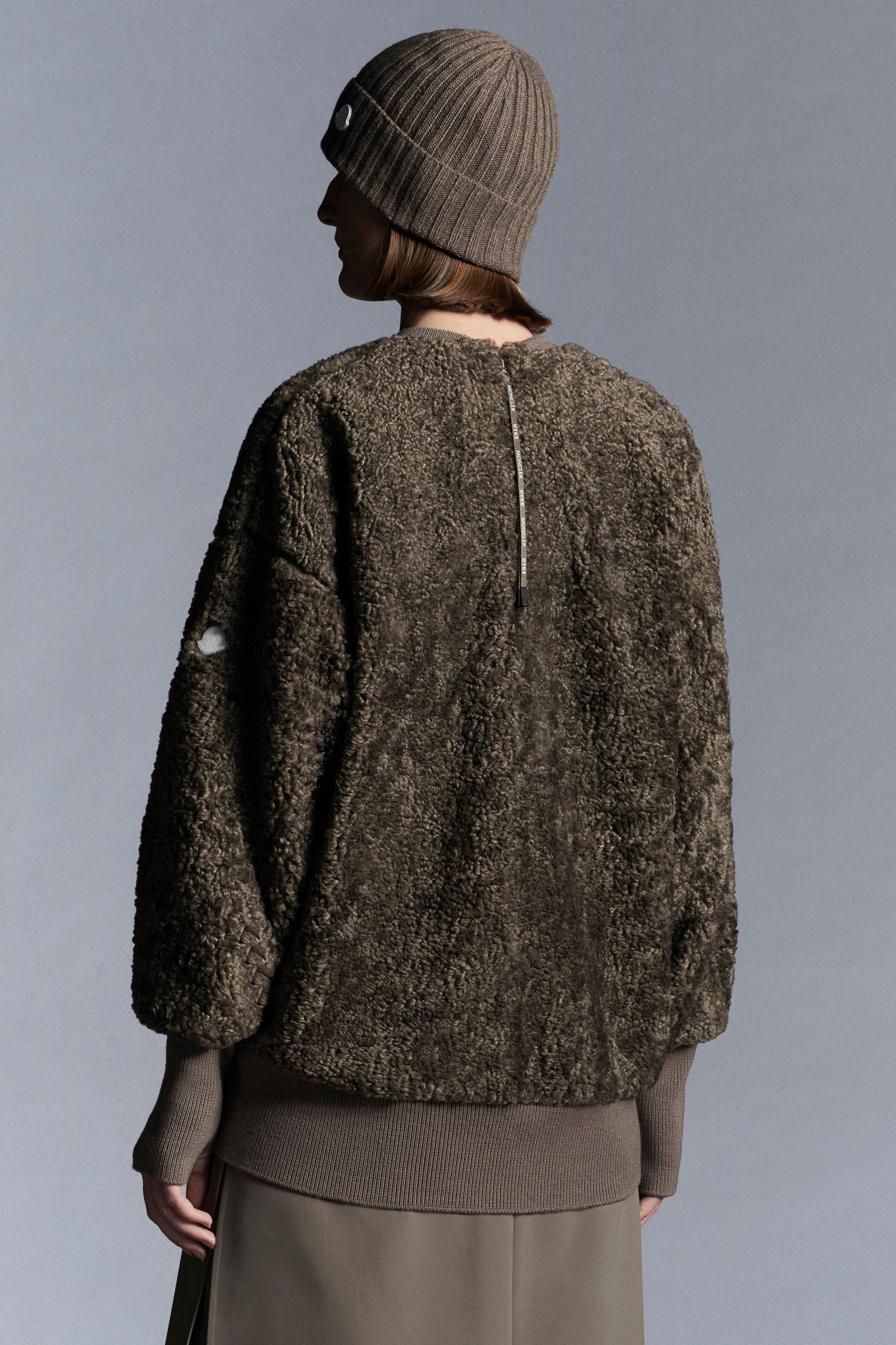 Sweatshirt - 5