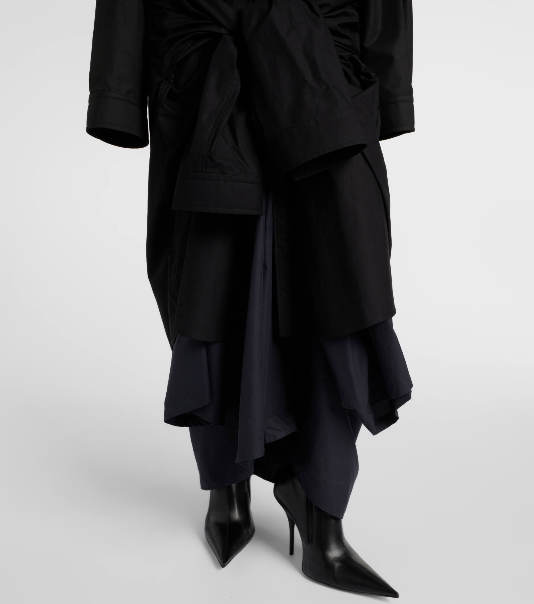 Gathered tie-front cotton shirt dress - 6