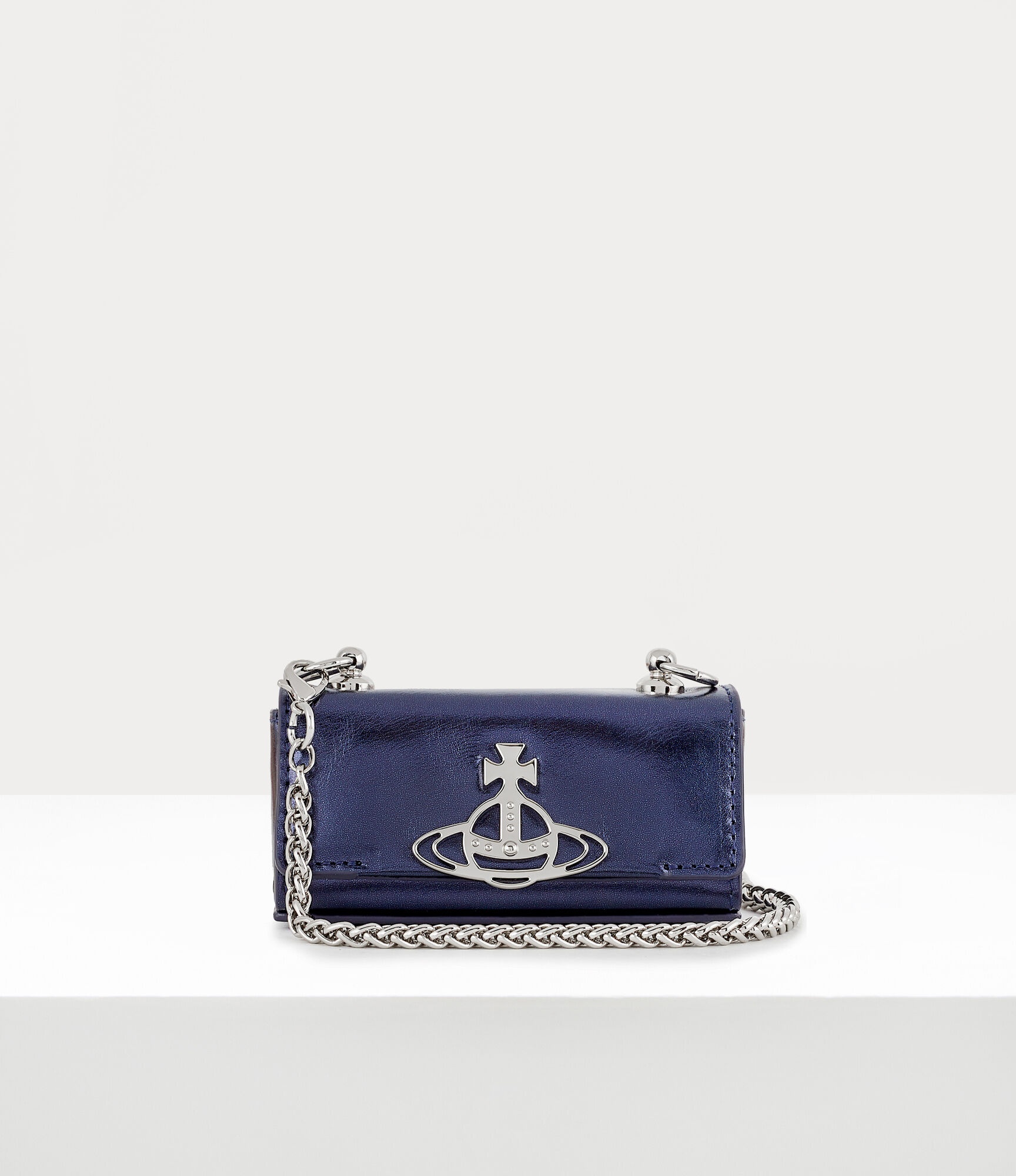 LIPPY LIPSTICK CASE WITH CHAIN - 1