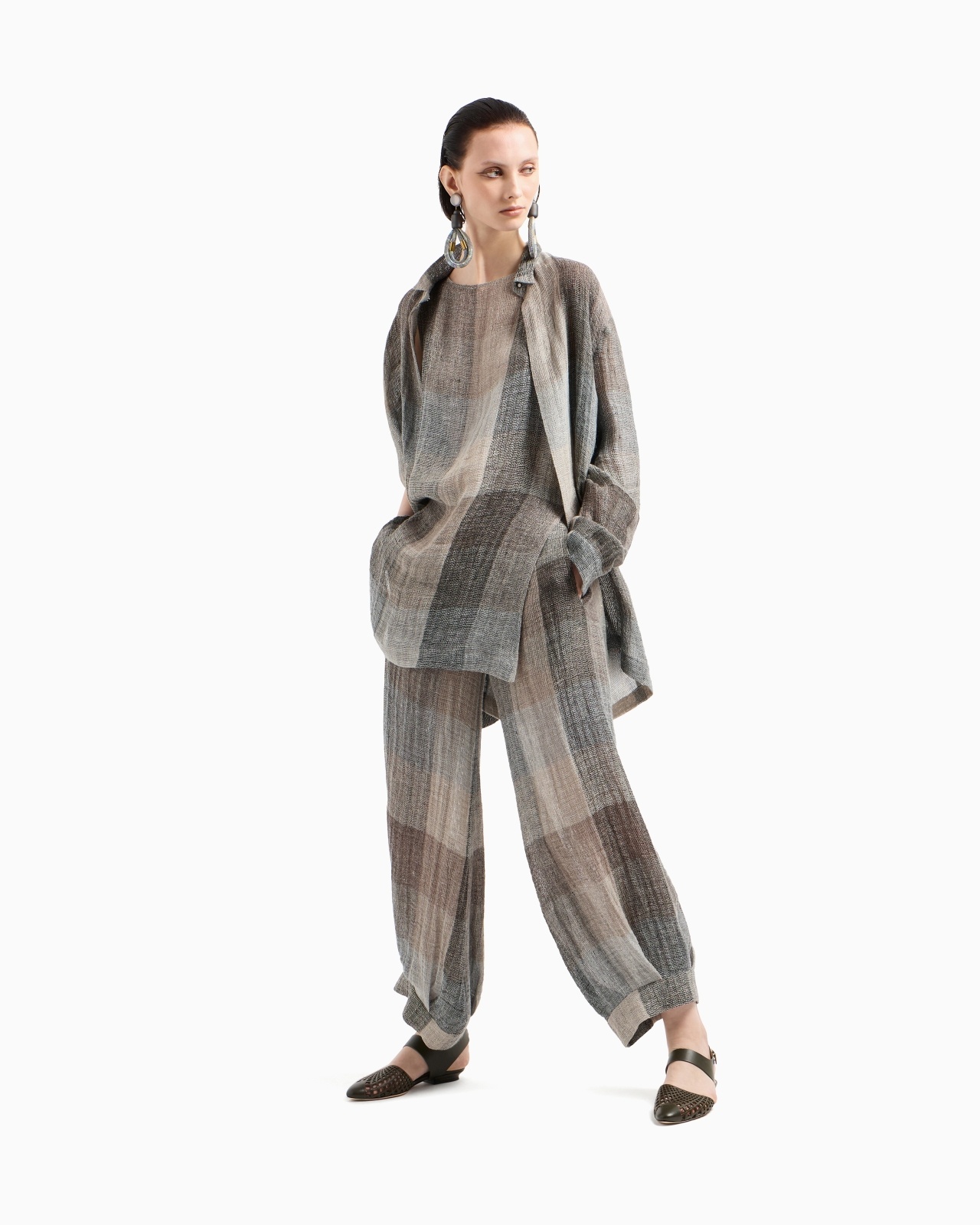 WIDE-LEG TROUSERS IN CHECKED BRUSHED LINEN - 2