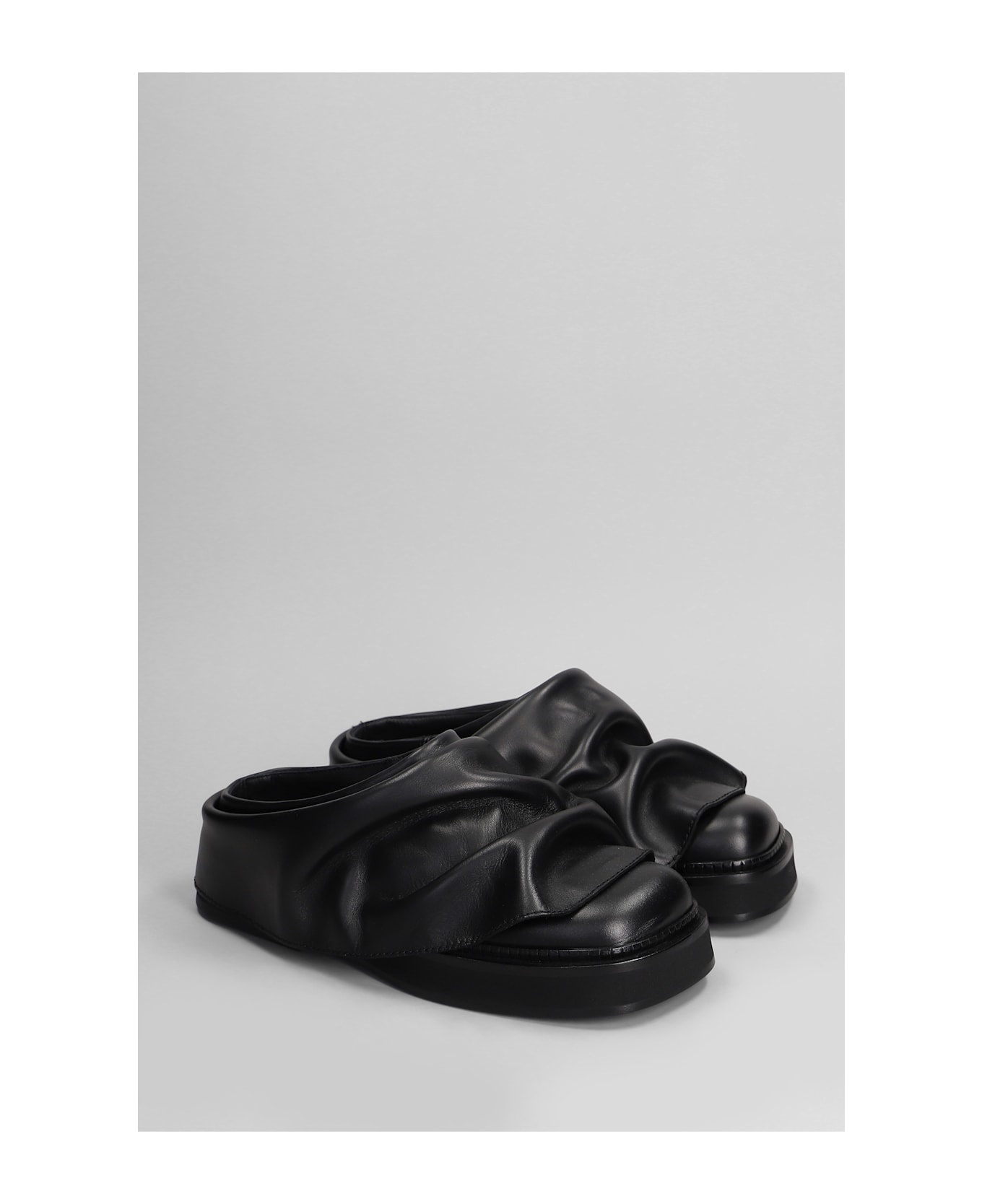 Mini Robin Slipper-mule In Black Leather - 2