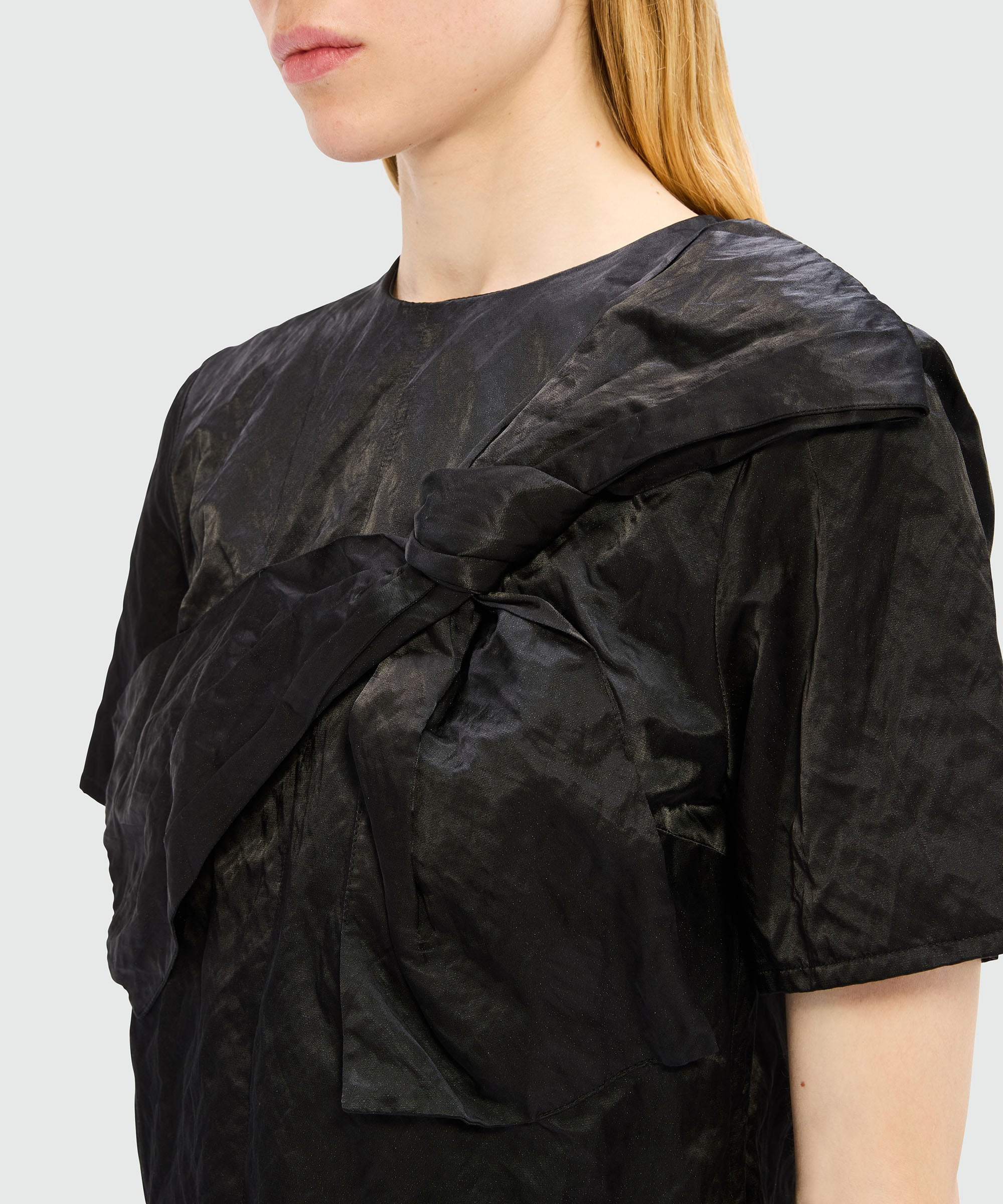 Black crincklé duchesse top with bow - 5