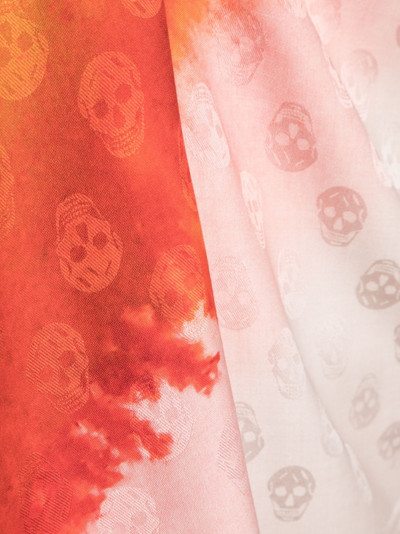 Alexander McQueen gradient skull-print scarf outlook