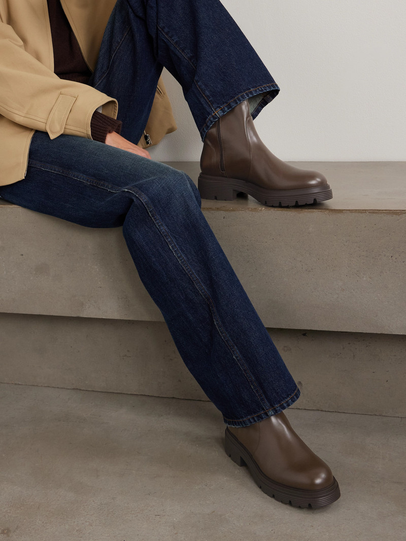 Stuart Weitzman Hudson Lite Leather Chelsea Boots outlook