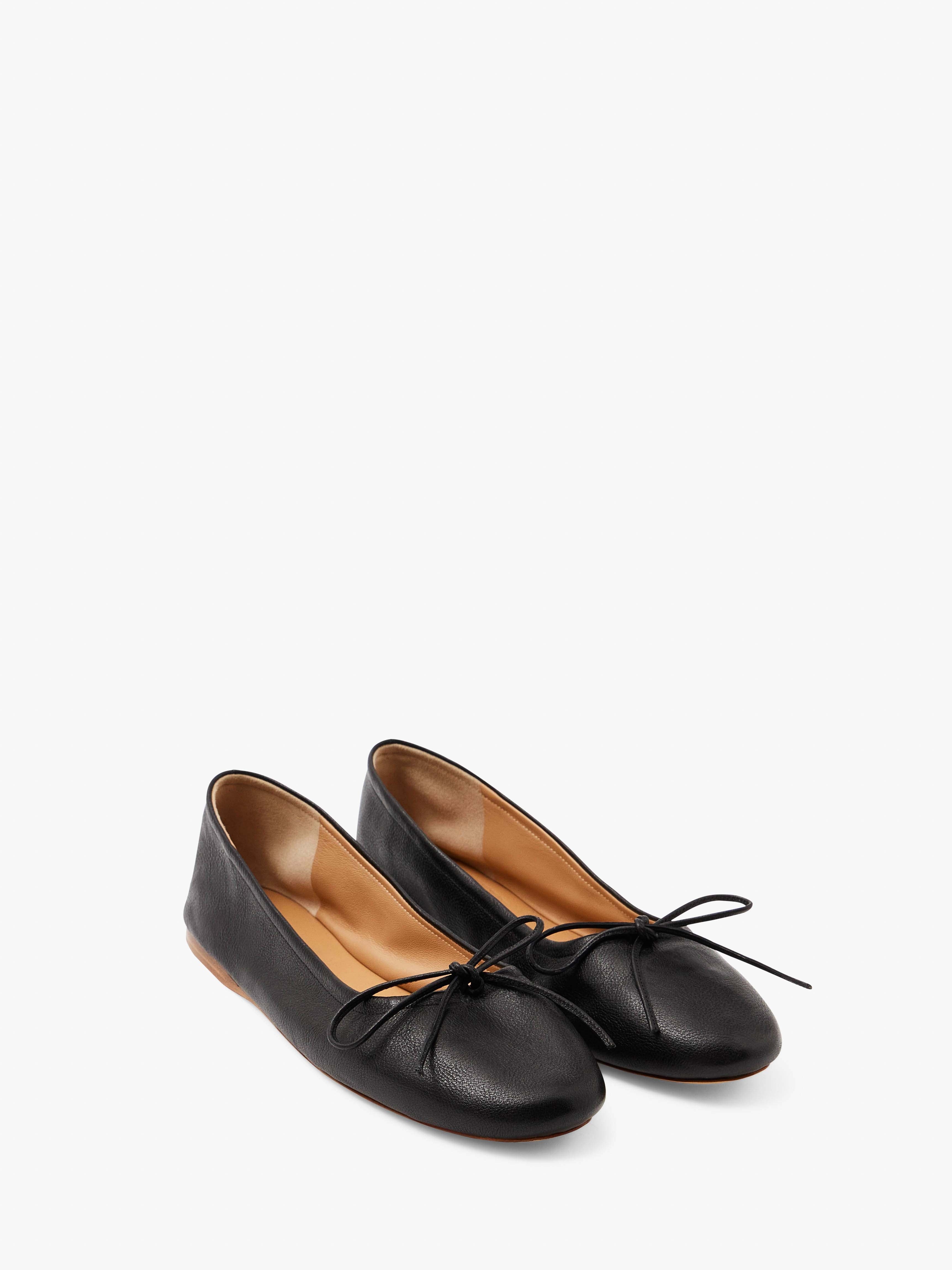 ROUND-TOE LEATHER BALLERINAS - 2