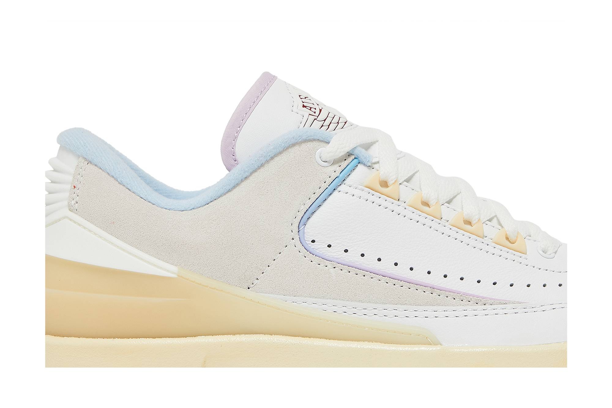 Wmns Air Jordan 2 Low 'Look, Up in the Air' - 2