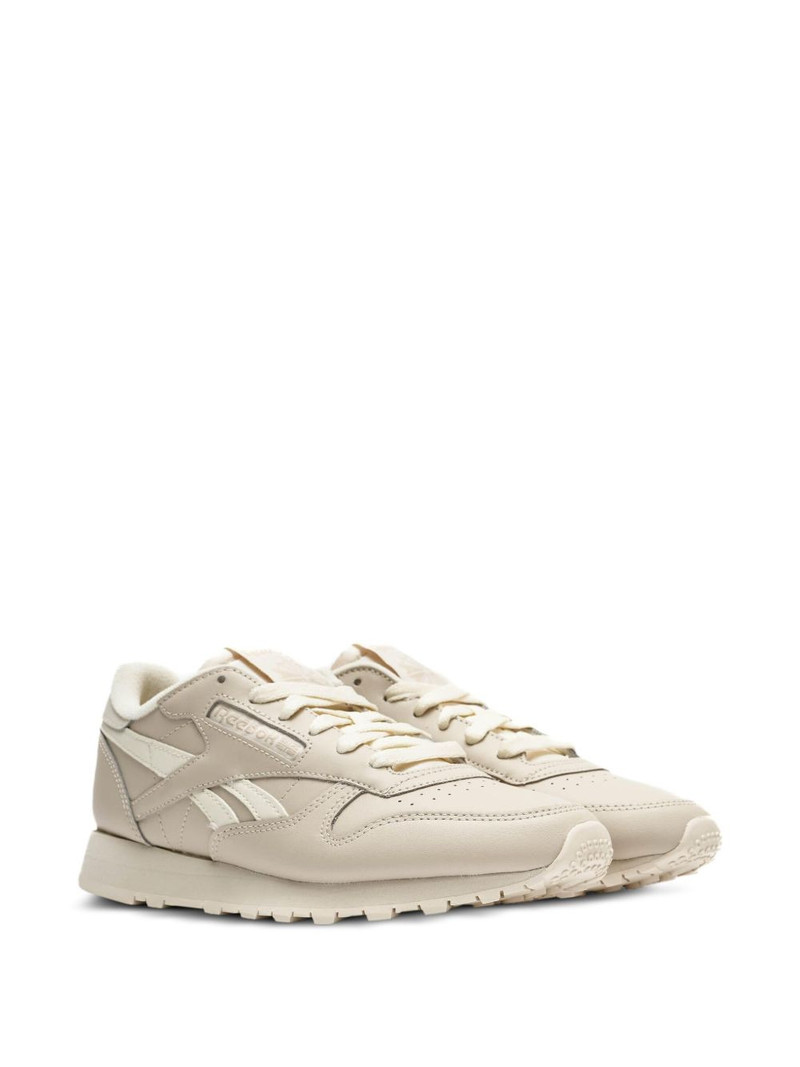 Reebok Classic Leather trainers outlook