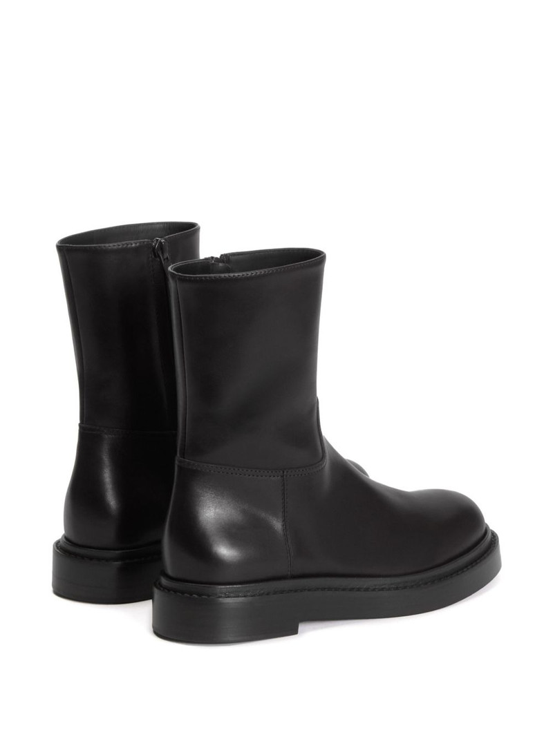 leather boots 3